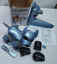 Kult: Roboterhund I-cybie silber ,komplett mi...