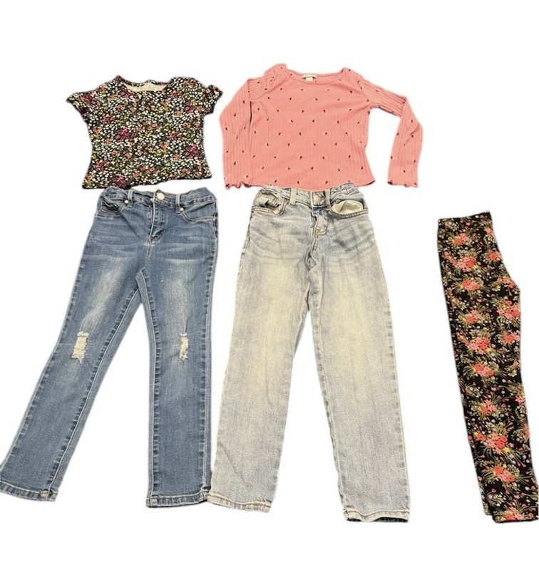 Cat & Jack Girls' Bundle Clothes - Size 6