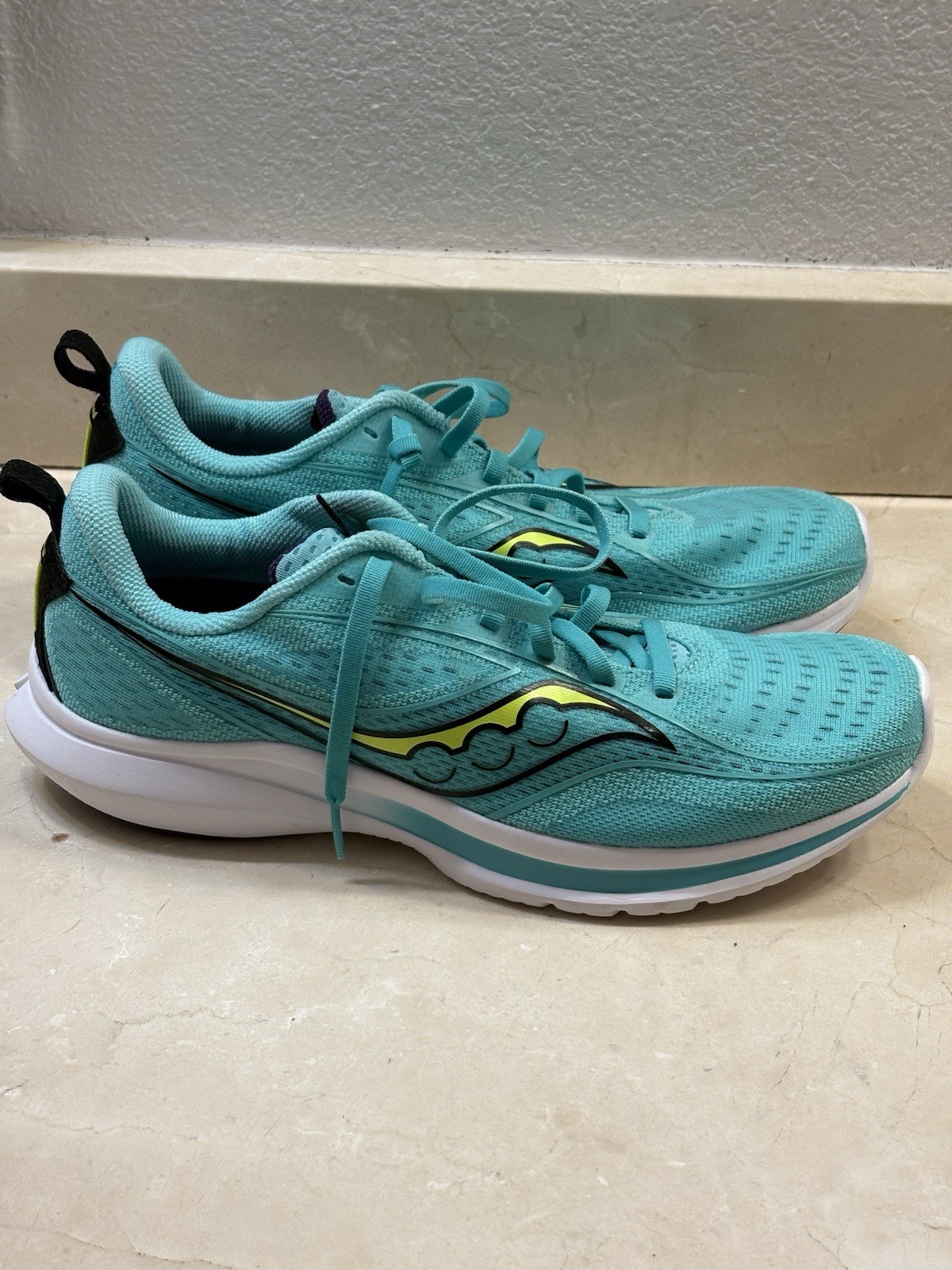 Saucony Kinvara 13 Women's Teal Running Shoes Lightweight Breathable Size 12