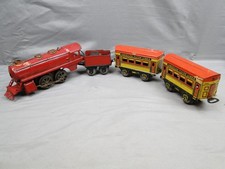 American Flyer Lines O Gauge Wind Up Train Engine 2 Passenger Cars Coal Set