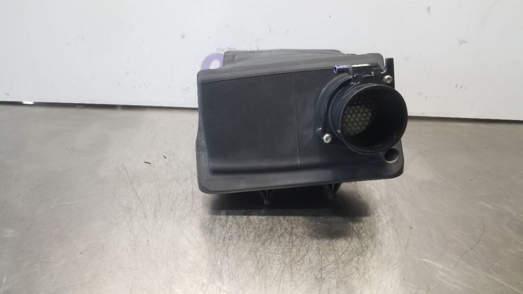 19 ASTON MARTIN VANTAGE 4.0L AIR CLEANER AIR BOX ASSEMBLY RIGHT PASSENGER