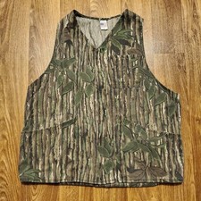 Vintage Realtree Vest Camouflage Zippered Men Large Back Pouch USA Made Hunting