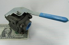 NOS Jamesbury Ball Valve Bolted Body 3/4" NPT 1000 PSI, WSP 150, 3/4 4A 2200 111