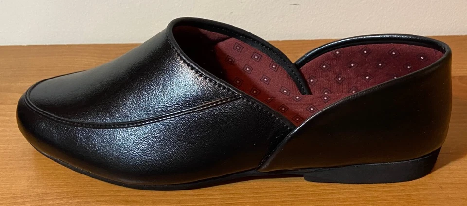 Zapatillas griegas Foamtreads and Tundra para hombre negras forradas de tela de imitación de cuero PU Foto 4 de 4