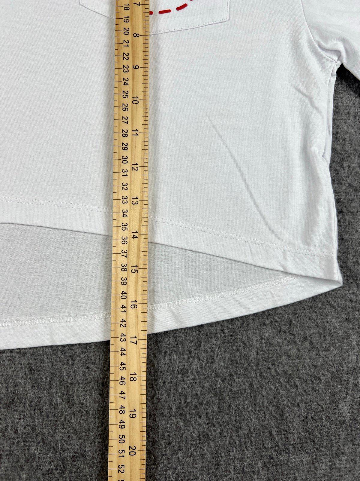 TRUE RELIGION White Cropped T-Shirt Women's Large Red Logo Puff Print Boxy Fit thumbnail 3