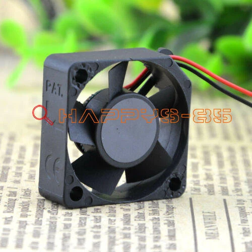 ONE NEW SUNON GM1203PFV2-8 GN fan 12V 0.5W 30*30*10mm 3pin - Image 2 of 4