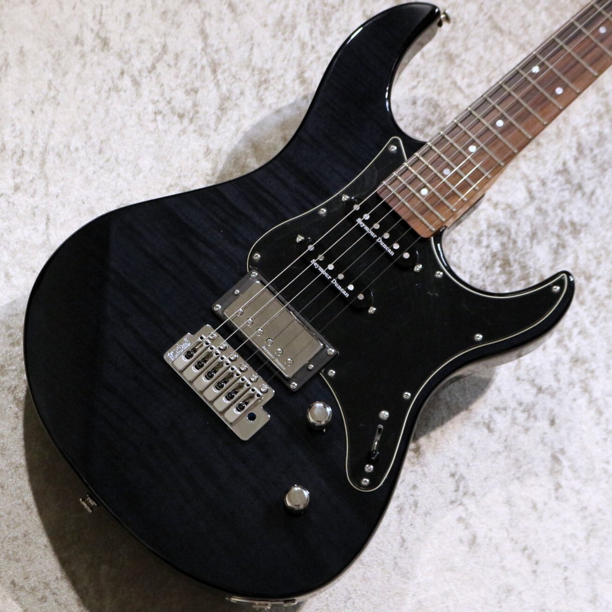 Yamaha PACIFICA PAC612VIIFM Electric Guitar - Translucent Yamaha PACIFICA PAC612VIIFM Electric Guitar - Translucent