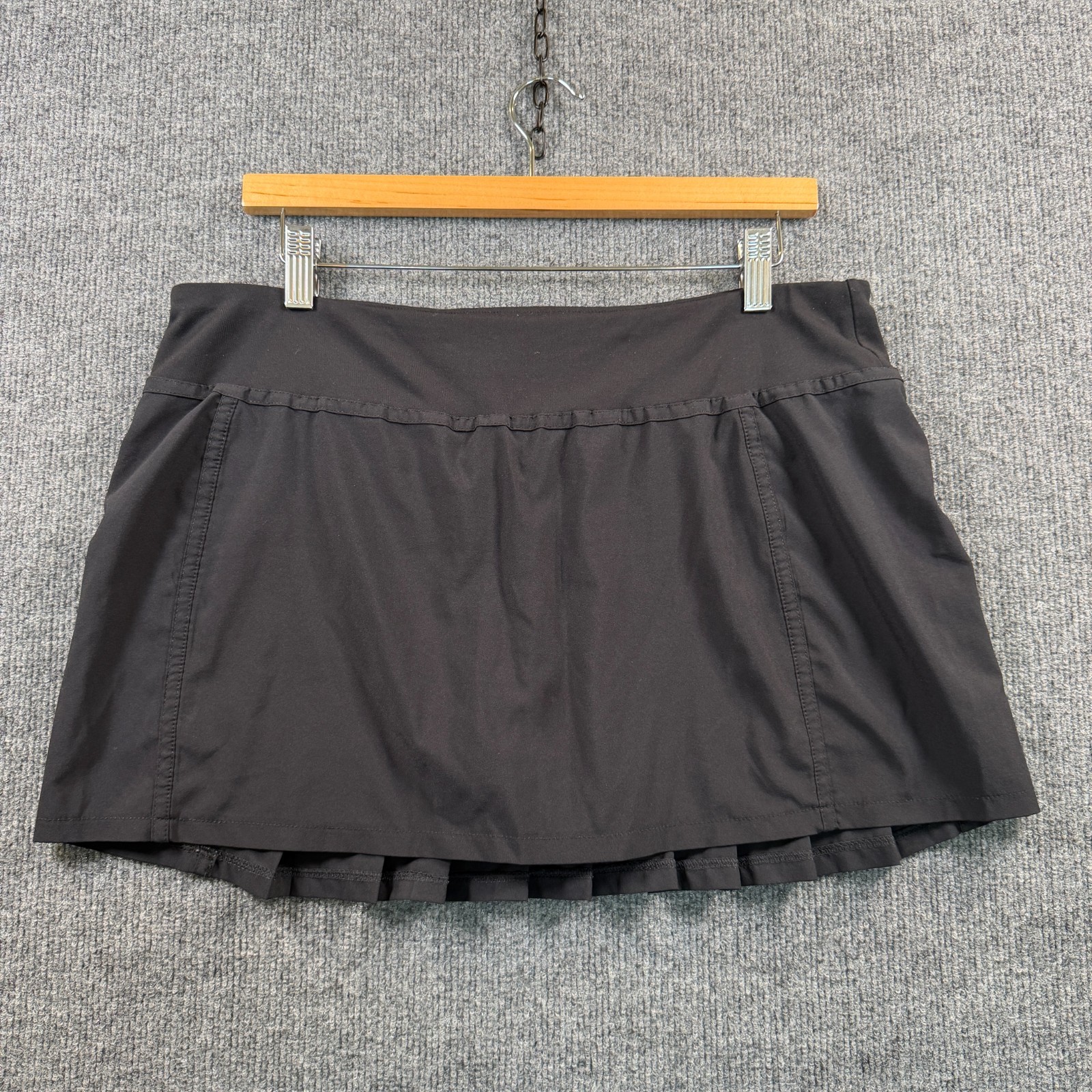 Fabletics Athletic Skort Lightweight Lorraine Pic… - image 1
