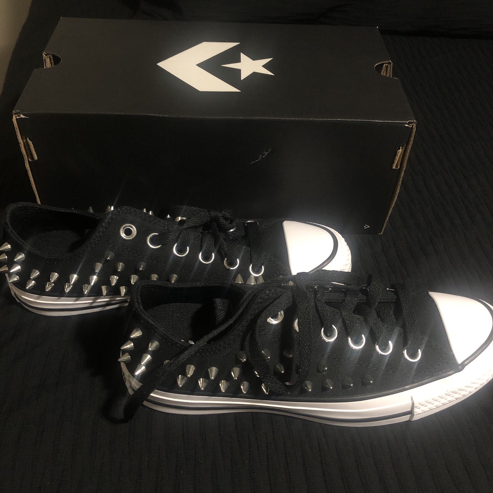 Converse WomeN Chuck Taylor All Star Chrome  Low-Top Sneakers, Size 7,  A06454C thumbnail 2