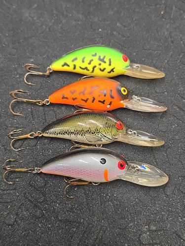 (4) Vintage Bomber Model 6A Crankbait Fishing Lures Lot of 4 
