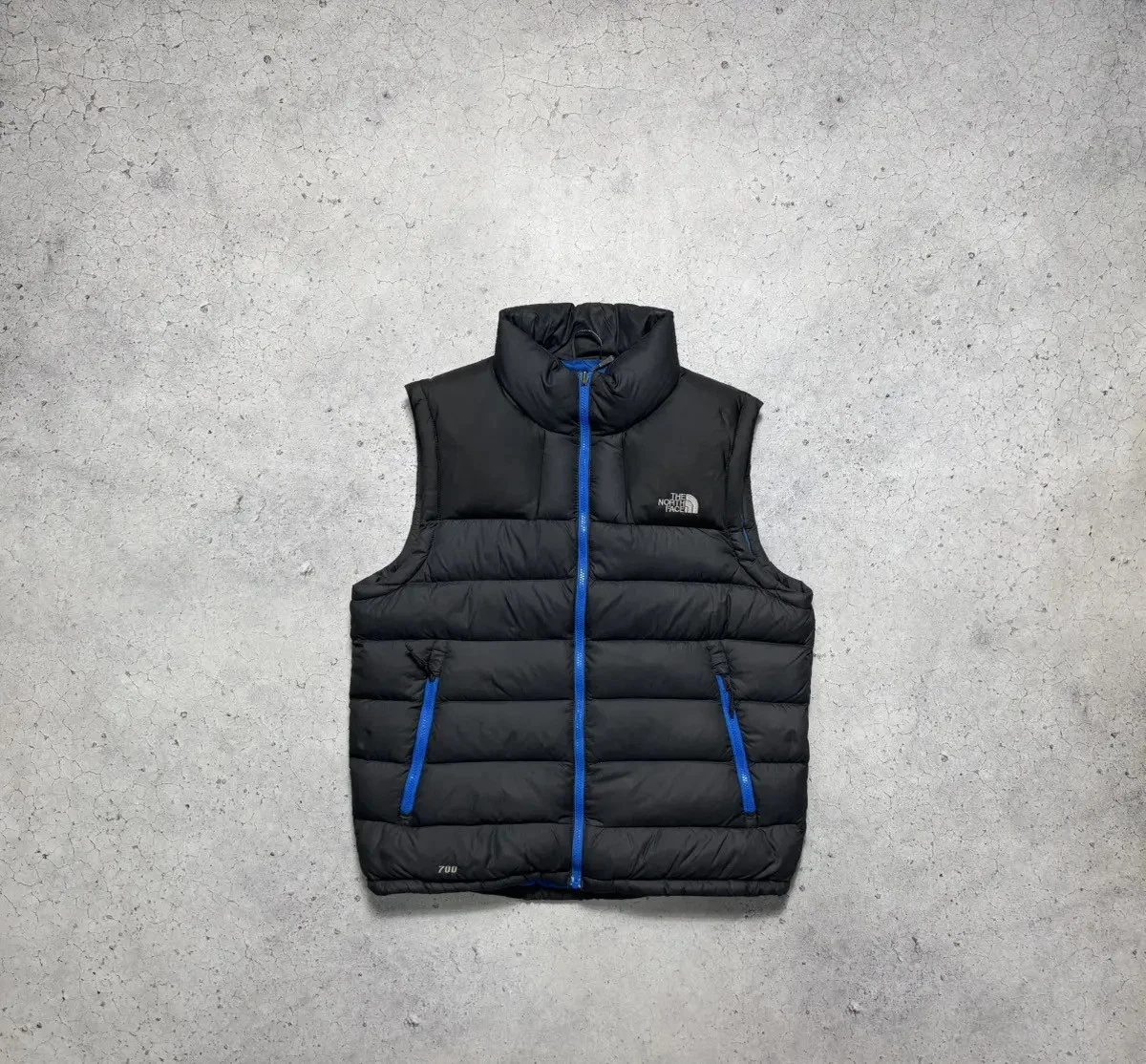 The North Face 700 Down Puffer Vest Nuptse Hype TNF