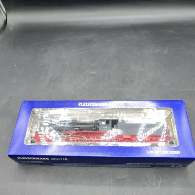 RARE Fleischmann 4117 HO Digital Locomotive Black/Red NIB