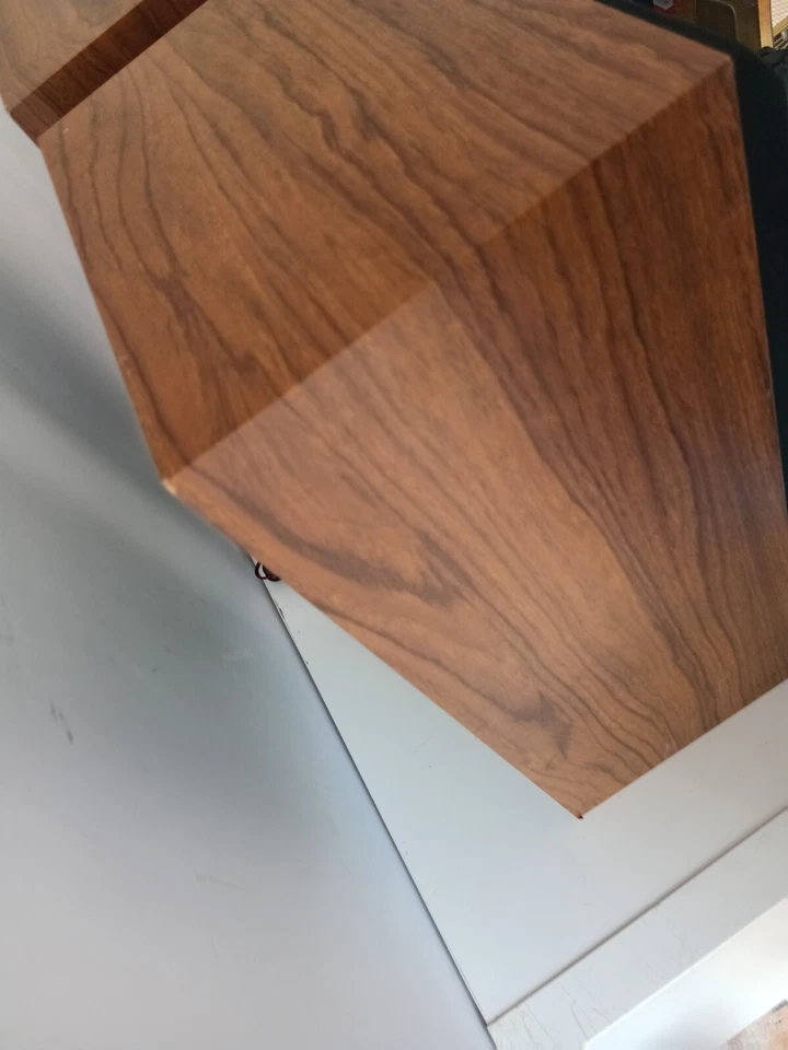 Hitachi Speaker System SS-8510G 15W Vintage Speakers Made in UK Untested - Image 2 of 4