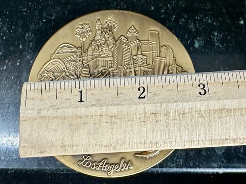 Medalla de bronce 1977 de Los Ángeles medallón como nueva Tom Bradley cena de Halloween - Imagen 8 de 8