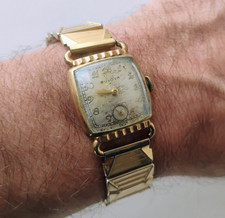 BULOVA VINTAGE 1949 HORN LUG MANUAL WIND 15 JEWEL MEN'S WATCH WORKING