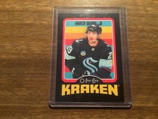 2024-25 O-Pee-Chee- Vince Dunn Black Boarder 28/100- #243