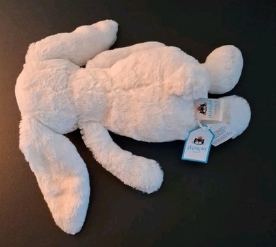 Jellycat Medium Bashful Cream Bunny NWT 12