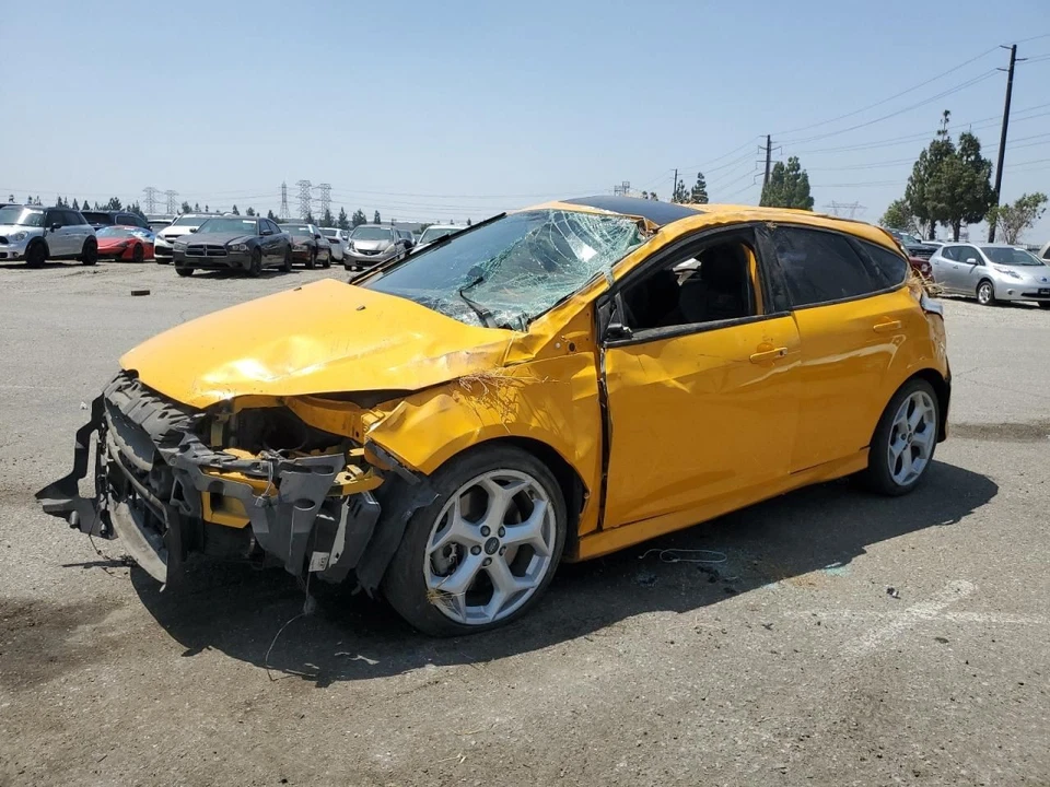 Caja de fusibles Focus 2014 cabina 6683934 Foto 2 de 4