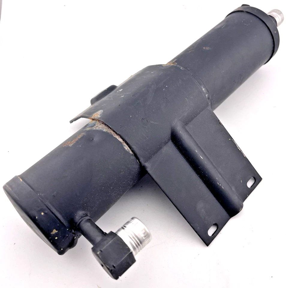 Tanque receptor de aire acondicionado Ford Galaxie Custom 500 LTD 1969 tamaño completo C9AA-19959-C nuevo de stock Foto 3 de 4