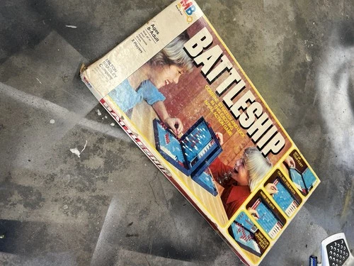 1981 Vintage Milton Bradley Battleship Game 100% Complete