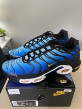 hyper blue air max