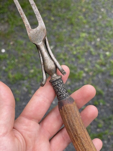 Antique Victorian Antler Handled Carving Serving Fork 19th C. Lodge Tableware - Picture 8 of 8