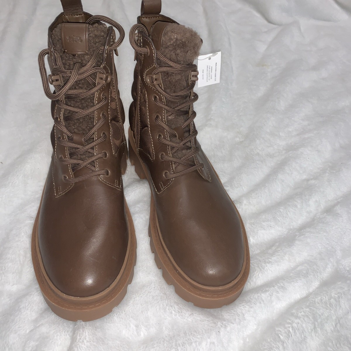 Coach Citysole Leather Lace Up Boots With Shearling And  display picture 2