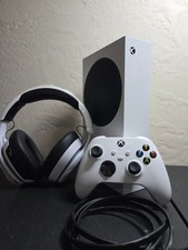 Imagen de Microsoft Xbox Series S 512GB Video Game Console - White