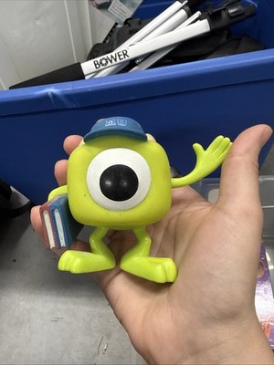 Funko Pop Mike Wazowski out of box