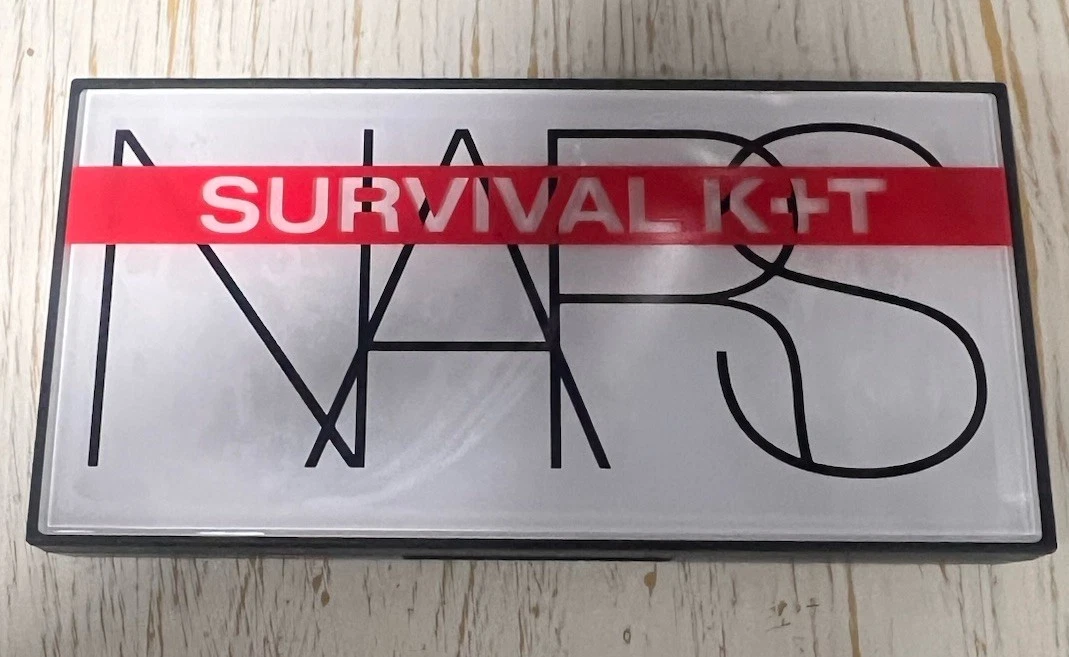 Mars Makeup Kit