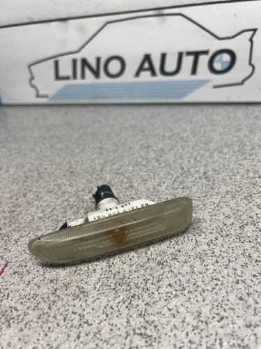 BMW 3 Touring E46 Kotflügelblinker vorne rechts 2228591 2.00 Diesel 33767026