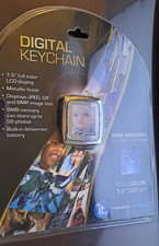 Vintage Digital Photo Frame Key Chain - 1.5 Inch Colour Screen - Metallic - New