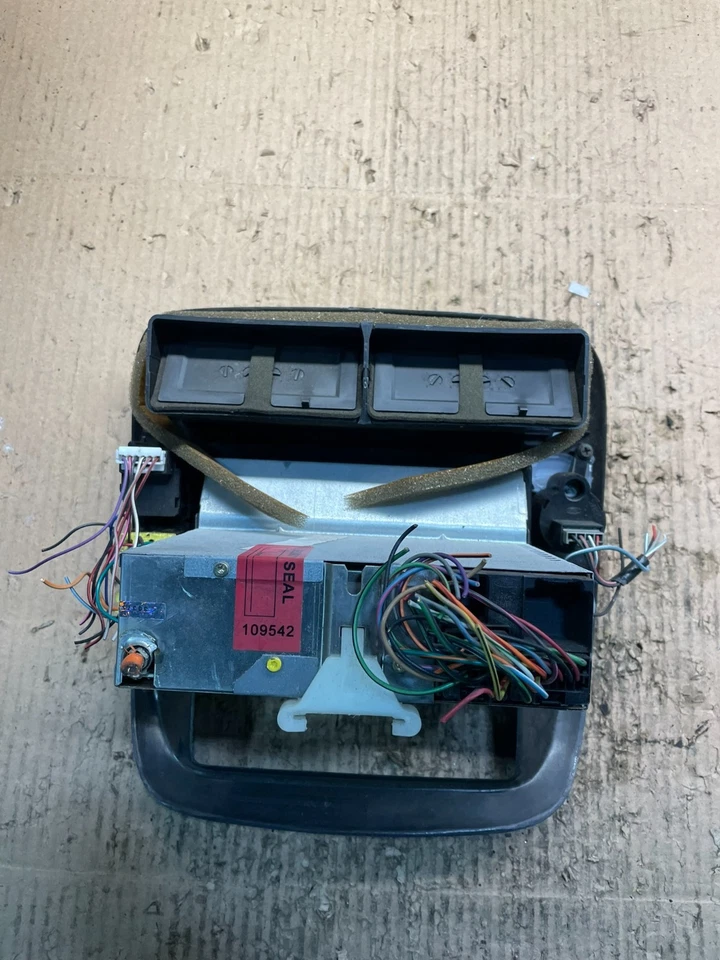 1997 to 2003 Ford F150 Ranger AM FM Radio Stereo Receiver Bezel OEM V5349 DG - Image 3 of 4