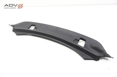 2019 PORSCHE 718 CAYMAN TRUNK ENGINE LID SPOILER CENTER COVER TRIM PANEL OEM