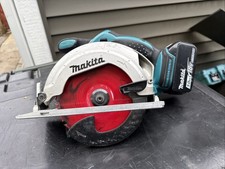 Makita 18V Cordless LXT 6-1/2" Circular Saw - Xss02 With Battery Included.