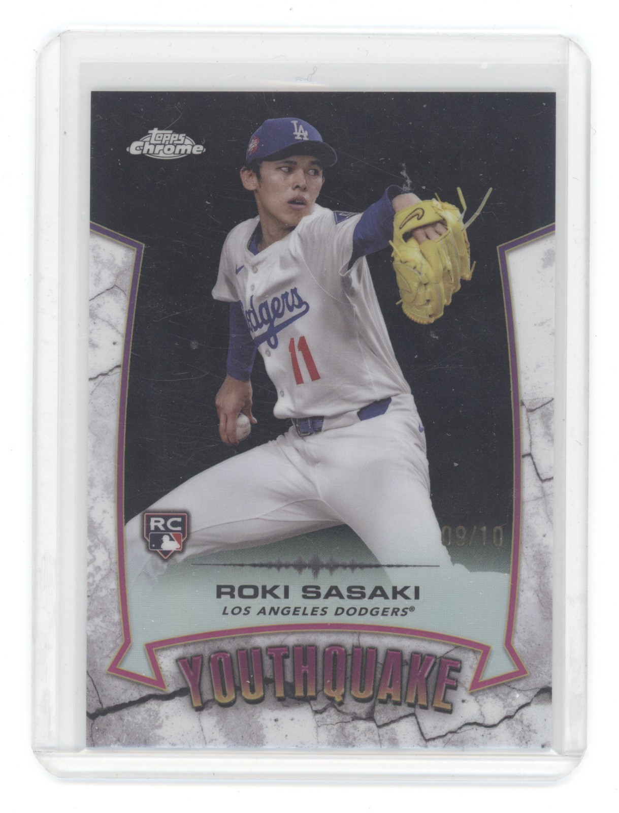 Roki Sasaki 2025 Topps Chrome Black Refractor Youthquake /10 Rookie Q1887