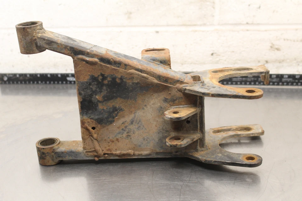 1986 Polaris Trail Boss 250R REAR SWINGARM BACK SUSPENSION SWING ARM A224 - Изображение 4 из 4