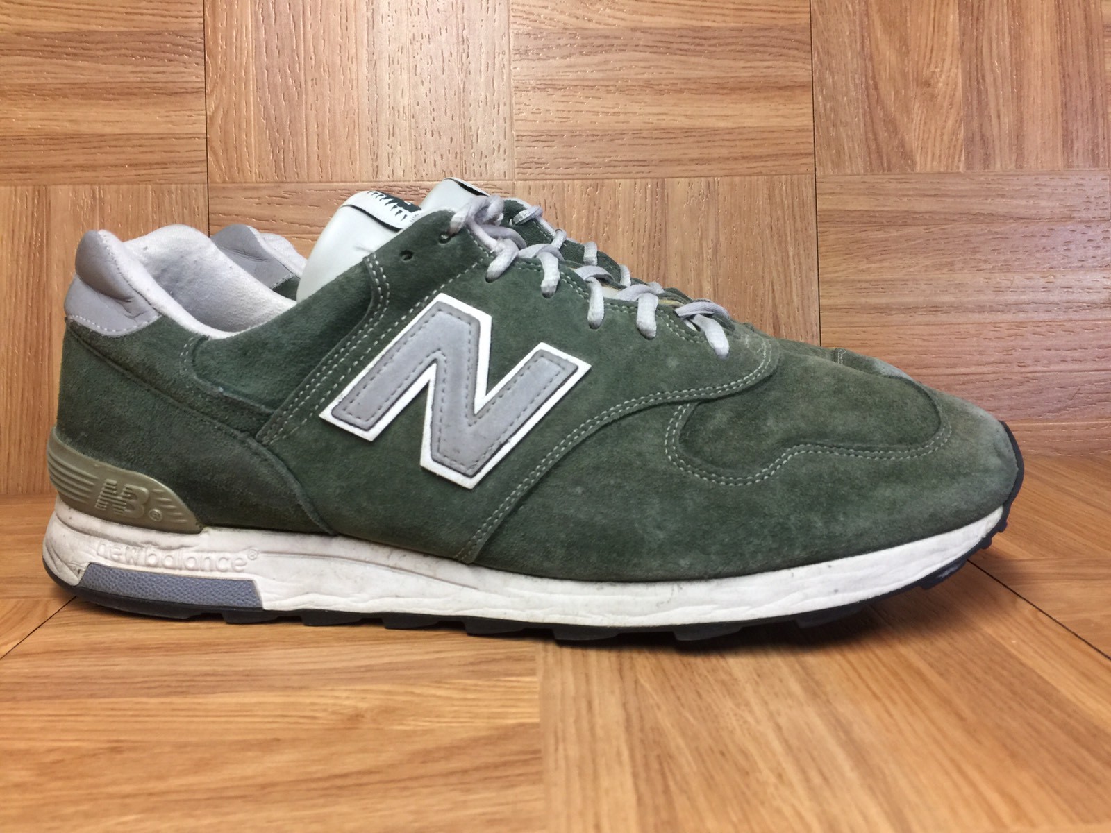 RARE RARE RARE New Balance 1400 Made In USA Sneakers M1400MG Forest Green Sz 12 Mens 73537f RARE RARE RARE New Balance 1400 Made In USA Sneakers M1400MG Forest Green Sz 12 Mens 73537f