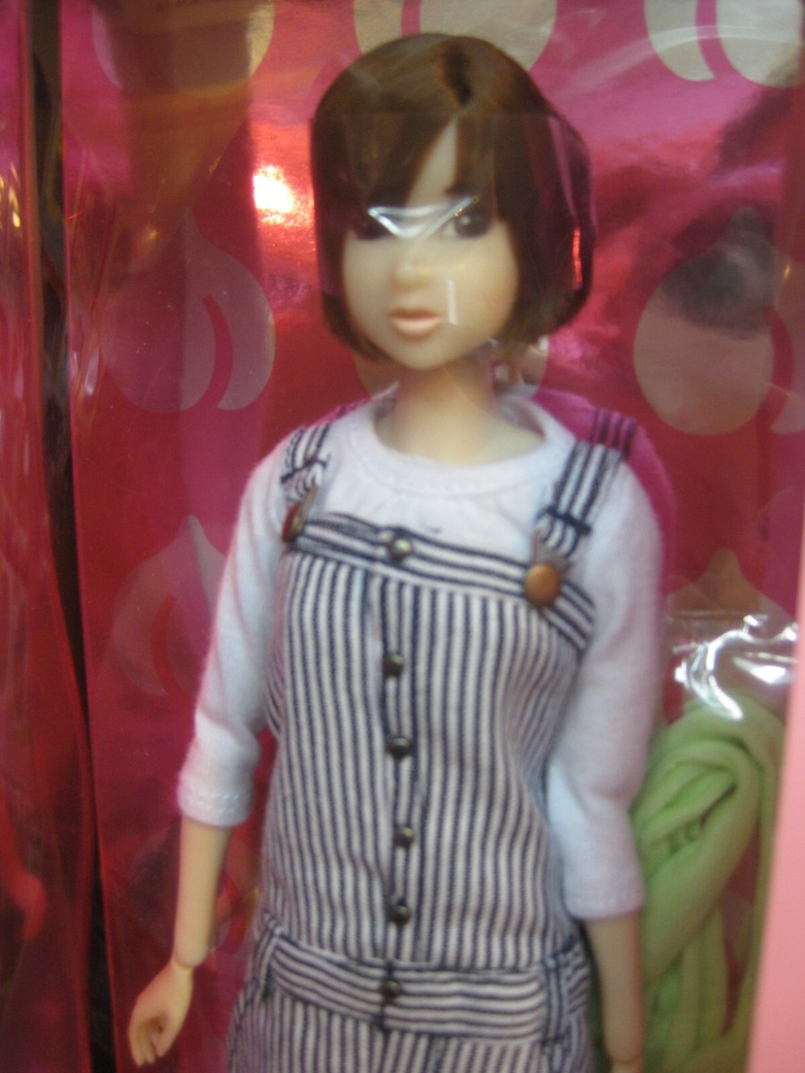 果物 momoko GIRL POP lime cat | momoko DOLL 商品情報 | momoko DOLL 公式