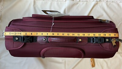 TRAVELPRO CREW 10 MERLOT ROLLING GARMENT BAG CARRY-ON NWT