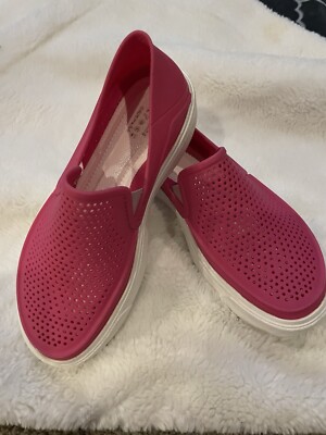 Crocs Kids' Pink CitiLane Roka Slip-OnSneaker. Size 2