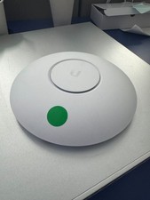 Ubiquiti Networks UniFi UAP-PRO Wireless Access Point