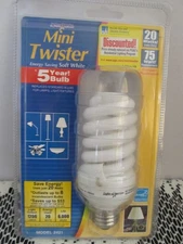 Lights of America SOFT WHITE BULB 75W Replacement Uses Only 20W MODEL 2421 NIP!