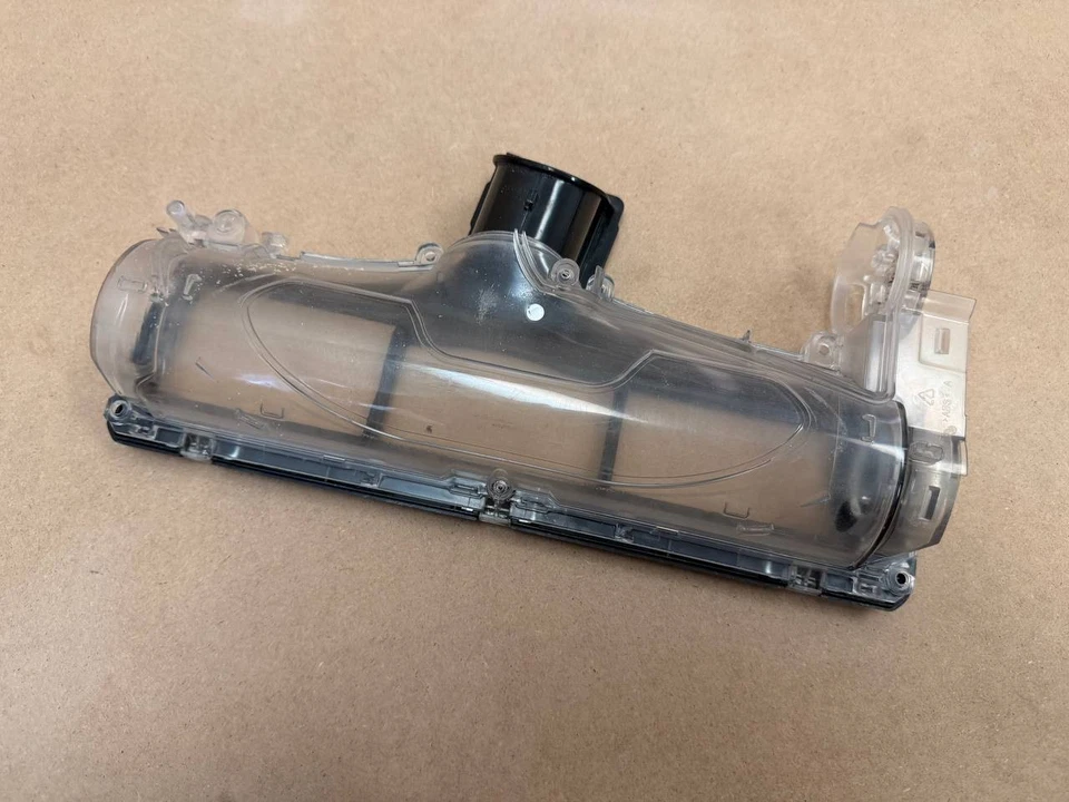 Shark NV680 NV681 NV682 NV683 底板带刷盖原始设备制造商更换部件 — 第 3/4 张图片