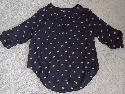 Torrid Harper Blouse Womens Size 0 Black Pink Heart Print Roll Tab Sleeve Top