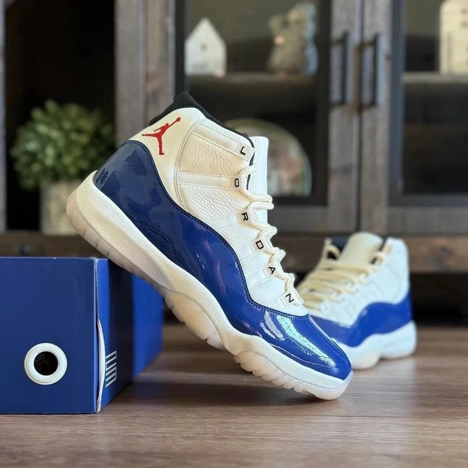 🔥Envío Gratis Air Jordan 11 Retro 'Rare Air' Zapatilla Hombre | IH0296-40 Foto 2 de 4