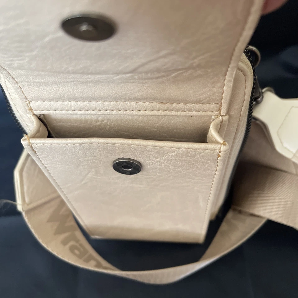 WRANGLER Bandolera Teléfono Cartera Monedero Foto 4 de 4