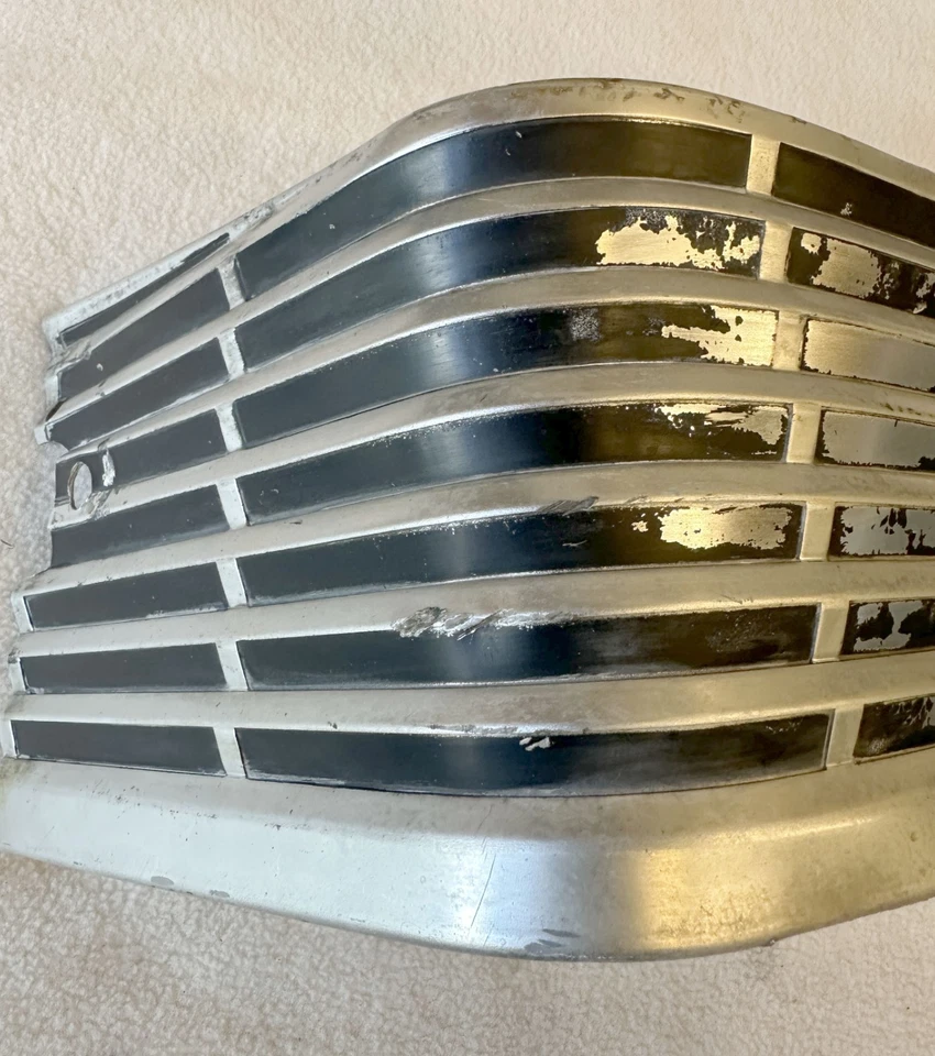 Chrysler LH DS 1958 extensión de parrilla Windsor Saratoga Windsor New Yorker Newport Foto 3 de 4