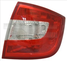 Heckleuchte TYC 11-14278-01-2 für SKODA NH3 NK3 NK6 TSI TDI