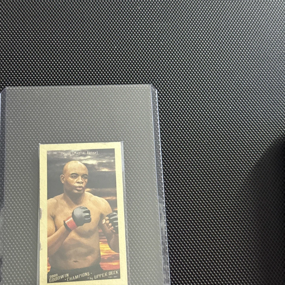 RARE 2009 Upper Deck GOODWIN CHAMPION ANDERSON SILVA MINI TOBACCO BOXING CARD 53 - Image 2 of 4